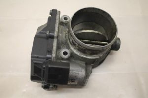 17801349 – 03L128063H – Gasklephuis