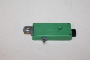 17791402 – 4B5035225B – Antenne Versterker