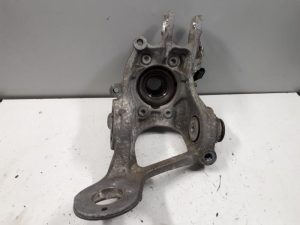 18802739 – 8K0505432AR – Fusee rechts-achter