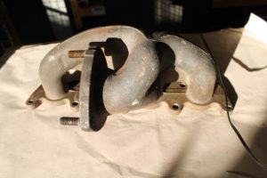 17787441 – 06B253033G – Uitlaatspruitstuk