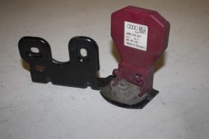 17819147 – 4G8035525 – Support (miscellaneous)