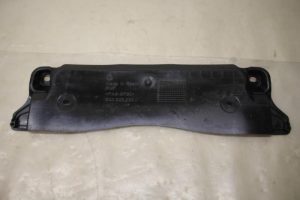 17798012 – 5Q0825230J – Beschermplaat bodem