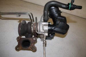 17827652 – 04E145721D – Turbo