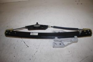 17807097 – 4G0839461 – Rear door window mechanism 4-door, left