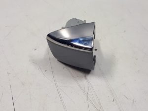 21204582 – 4H0837880CX7P – Portiergreep 4Deurs rechts-voor