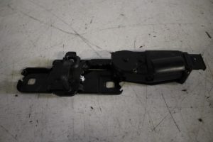 17812745 – 4H0827383 – Sluithulpmotor achterklep