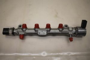 17798613 – 04L130089A – Brandstofverdeler