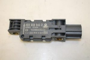 17796167 – 4B0959643D – Airbag Sensor