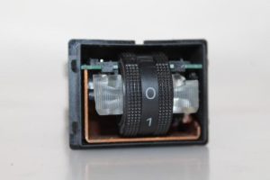 17791688 – 8E09635635PR – Stoelverwarmings Schakelaar