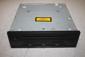 17815898 – 4E0035670 – Regelunit Multi Media