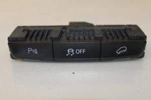 17792273 – 8R0959673CV10 – ESP Schakelaar