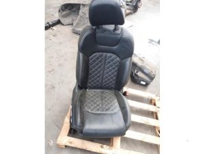 20835281 – 4M0881406HYUX – Stoel Bekleding rechts