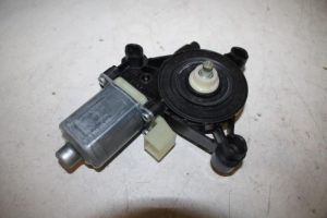 17822496 – 5Q0959802C – Door window motor
