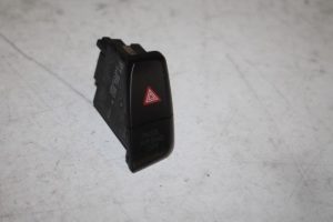 17821903 – 8K2941509AV10 – Paniekverlichtings Schakelaar