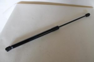 17789285 – 4L0823359 – Gasdemper Motorkap links