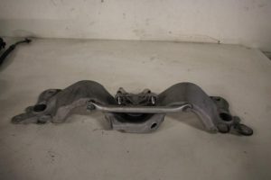 17826184 – 8E0399263AG – Support (miscellaneous)