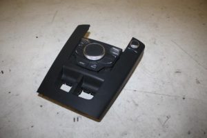 17822691 – 8V0919614P – Regelunit Multi Media