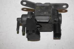 17803689 – 059906609D – Vacuum ventiel