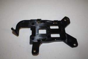 17817377 – 4K8907912B – Steun (diversen)