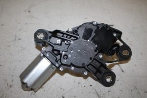 17816555 – 5K6955711B – Rear wiper motor