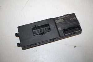 17820141 – 4M0959107B – Module achterklep motor