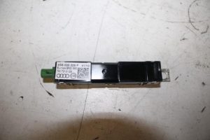 17813190 – 4G8035225F – Antenne Versterker