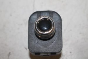 17816770 – 8K0959565FWEP – Spiegel Schakelaar