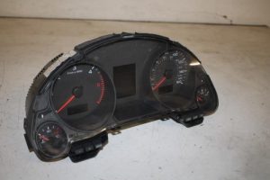 17831621 – 8H0920950J – Instrumentenbrett