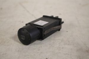 17824384 – 8N0941503BB98 – Verwarmingsschakelaar Achterruit