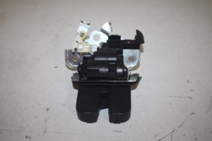 17809889 – 8R0827505 – Slotmechaniek Achterklep