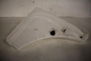 17820291 – 4M0955453G – Front windscreen washer reservoir