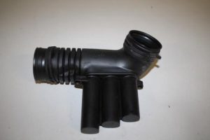 17817382 – 04E129651C – Ansaugschlauch Luft