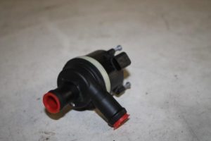 17821623 – 059121012B – Extra waterpomp