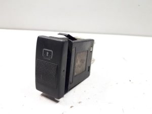 18919388 – 4D095990301C – Schakelaar