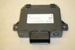 17798861 – 8K0959663C – Spannungsstabilisator