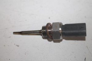 17803711 – 03N906081A – Uitlaat temperatuursensor