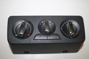 17802501 – 8X0820045A – Heizung Schalter