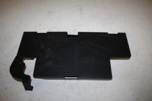 17818872 – 8K0915429G – Batterieabdeckung