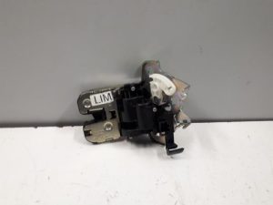 18809046 – 4H0827505A – Slotvanger Achterklep