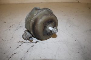 17824170 – 4F0199382D – Engine mount