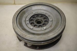 17799115 – 0B5105317F – Vliegwiel