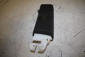 17813242 – 8T0867243AV58 – Säule Mitte links