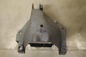 17796588 – 8K0399059H – Steun (diversen)