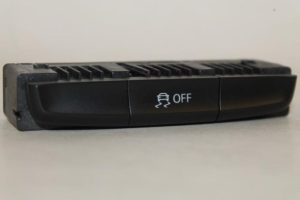 17789157 – 8K0959673FV10 – ESP Schakelaar