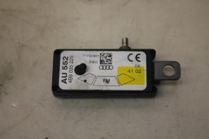 17796629 – 4B9035225 – Antenne Versterker