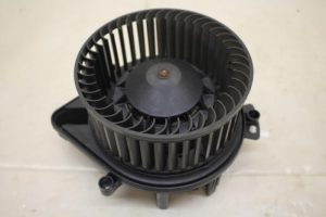 17798972 – 8E2820021E – Heating and ventilation fan motor