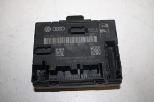 17818177 – 4G8959792J – Centrale Deurvergrendelings Module