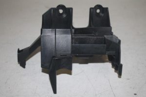 17808878 – 8K1971845 – Steun (diversen)