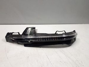 21705801 – 4M0949101A – Indicator mirror left