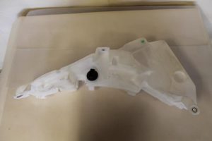 17791897 – 4F0955453P – Front windscreen washer reservoir